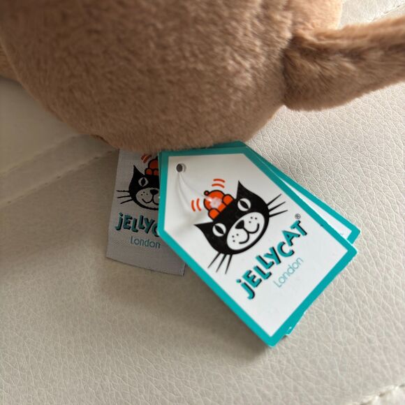 Authentic JELLYCAT London Princess Chihuahua Retired RHTF Dog Plush Toy NWT - Picture 6 of 6